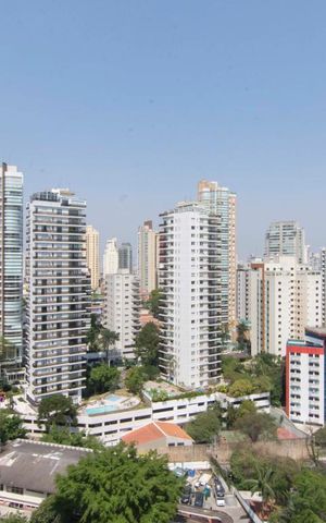 Apartamento à venda com 140m², 3 quartos e 4 vagasVista Sacada
