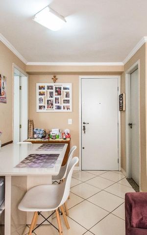 Apartamento à venda com 84m², 3 quartos e 1 vagaSala