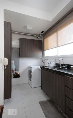 Apartamento para alugar com 60m², 1 quarto e 2 vagasCozinha
