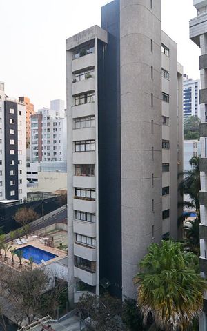 Apartamento para alugar com 154m², 3 quartos e 4 vagasVista