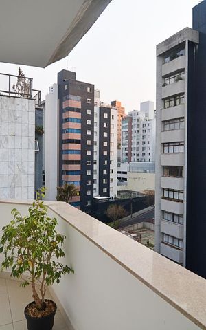 Apartamento para alugar com 154m², 3 quartos e 4 vagasVaranda Suíte