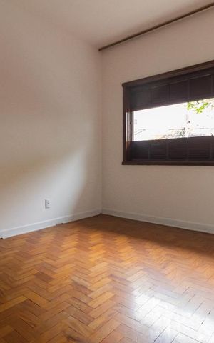 Casa à venda com 156m², 3 quartos e 2 vagas Casa à venda com 156m², 3 quartos e 2 vagasQuarto 1