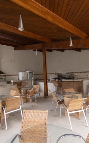 Apartamento à venda com 346m², 4 quartos e 4 vagas Apartamento à venda com 346m², 4 quartos e 4 vagasÁrea comum - Churrasqueira