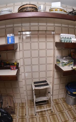 Casa de condomínio para alugar com 450m², 4 quartos e 2 vagasCozinha