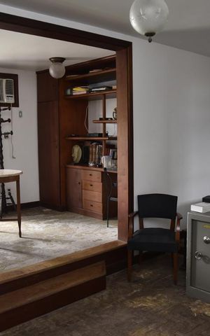Casa de condomínio para alugar com 450m², 4 quartos e 2 vagasQuarto 3 Mobiliado - Suíte 1
