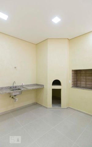 Apartamento à venda com 76m², 2 quartos e 1 vagaChurrasqueira