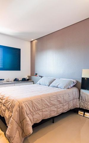 Apartamento à venda com 60m², 2 quartos e 2 vagas Apartamento à venda com 60m², 2 quartos e 2 vagasSuíte
