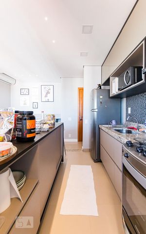Apartamento à venda com 60m², 2 quartos e 2 vagas Apartamento à venda com 60m², 2 quartos e 2 vagasCozinha