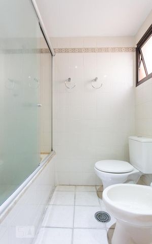 Apartamento para alugar com 60m², 2 quartos e 2 vagas Apartamento para alugar com 60m², 2 quartos e 2 vagasBanheiro Suíte