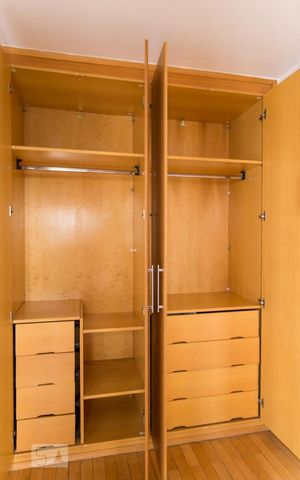 Apartamento para alugar com 60m², 2 quartos e 2 vagas Apartamento para alugar com 60m², 2 quartos e 2 vagasSuíte