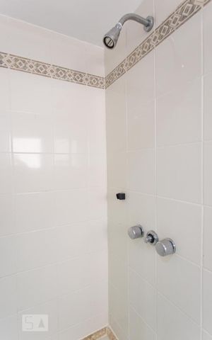 Apartamento para alugar com 60m², 2 quartos e 2 vagas Apartamento para alugar com 60m², 2 quartos e 2 vagasBanheiro Suíte