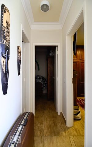 Apartamento à venda com 77m², 2 quartos e 1 vaga Apartamento à venda com 77m², 2 quartos e 1 vagaCorredor