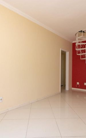 Apartamento à venda com 167m², 2 quartos e 1 vaga Apartamento à venda com 167m², 2 quartos e 1 vagaSala
