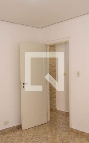 Casa à venda com 220m², 2 quartos e 4 vagas Casa à venda com 220m², 2 quartos e 4 vagasQuarto 1