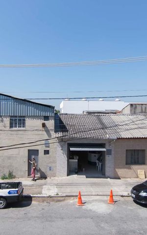 Casa à venda com 180m², 3 quartos e 1 vagavista Quintal Superior