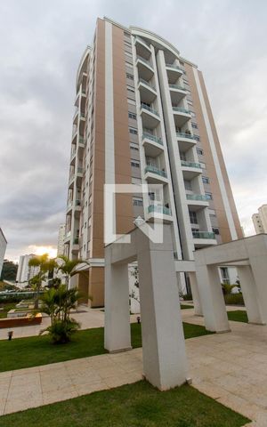 Apartamento à venda com 107m², 2 quartos e 2 vagasFachada do bloco