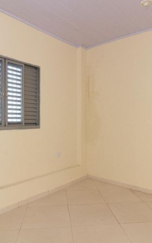 Casa à venda com 250m², 4 quartos e 4 vagasQuarto de Serviço