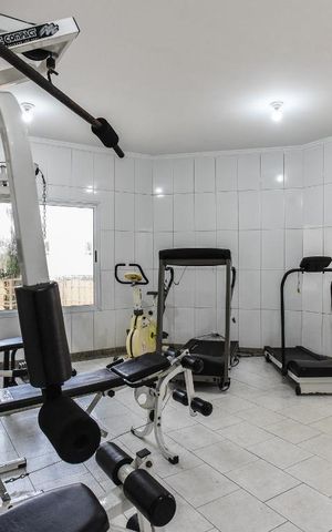 Casa de condomínio à venda com 138m², 3 quartos e 2 vagas Casa de condomínio à venda com 138m², 3 quartos e 2 vagasAcademia