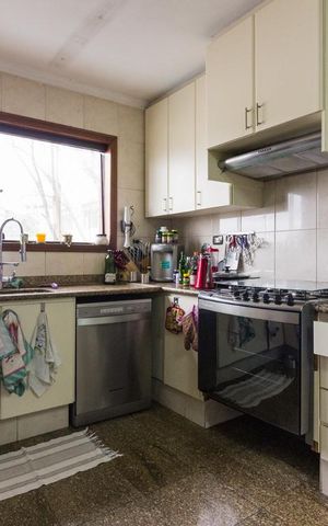Casa para alugar com 545m², 5 quartos e 6 vagasCozinha