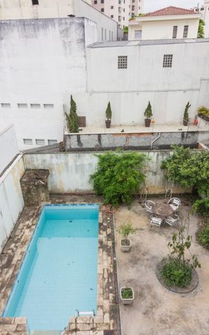 Casa para alugar com 545m², 5 quartos e 6 vagasVista