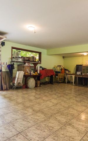 Casa para alugar com 545m², 5 quartos e 6 vagasGaragem