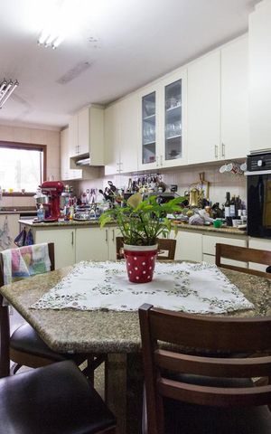Casa para alugar com 545m², 5 quartos e 6 vagasCozinha