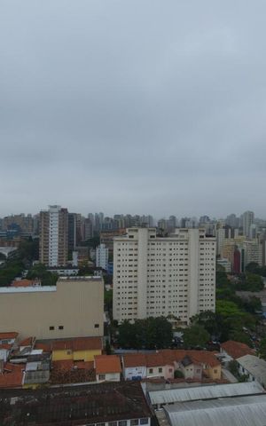 Apartamento para alugar com 107m², 2 quartos e 1 vaga Apartamento para alugar com 107m², 2 quartos e 1 vagaVista da janela da sala de tv