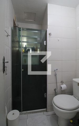 Apartamento à venda com 52m², 2 quartos e sem vaga Apartamento à venda com 52m², 2 quartos e sem vagaBanheiro