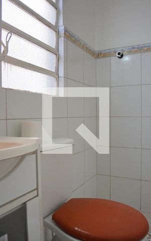 Casa à venda com 220m², 4 quartos e 3 vagasBanheiro de serviço