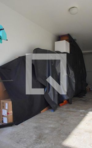Casa à venda com 220m², 4 quartos e 3 vagasGaragem