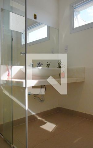 Casa à venda com 220m², 4 quartos e 3 vagasBanheiro da Suíte