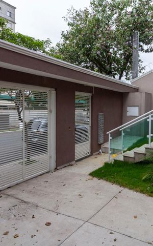 Casa de condomínio à venda com 60m², 2 quartos e 2 vagas Casa de condomínio à venda com 60m², 2 quartos e 2 vagasÁrea Externa