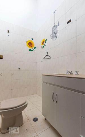 Casa à venda com 72m², 2 quartos e 1 vagaBanheiro Social