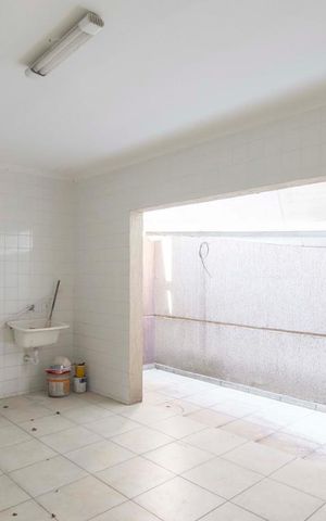 Casa à venda com 260m², 3 quartos e 2 vagasLavanderia