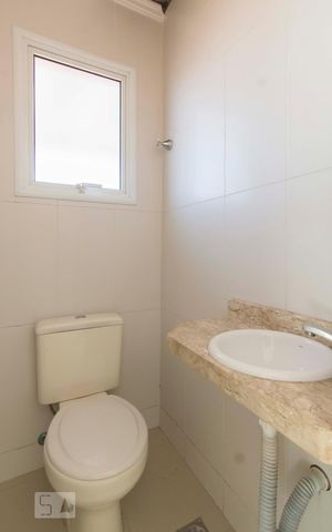 Casa à venda com 260m², 3 quartos e 2 vagasLavabo