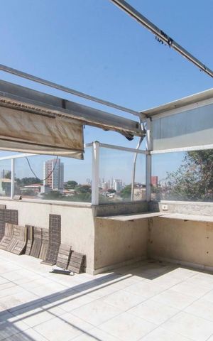 Casa à venda com 260m², 3 quartos e 2 vagasQuintal