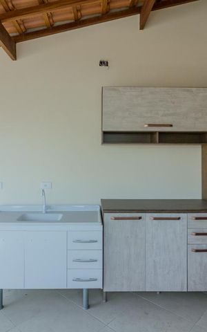 Apartamento à venda com 156m², 3 quartos e 2 vagas Apartamento à venda com 156m², 3 quartos e 2 vagasCozinha Cobertura