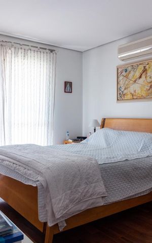 Apartamento à venda com 210m², 3 quartos e 4 vagasSuíte 1