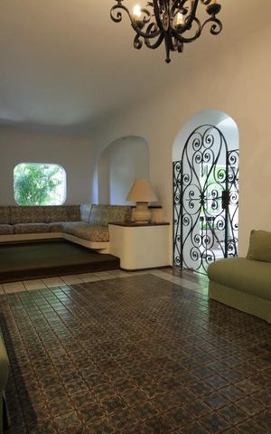 Apartamento à venda com 312m², 4 quartos e 4 vagasHall social