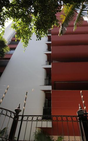 Apartamento à venda com 312m², 4 quartos e 4 vagasFachada