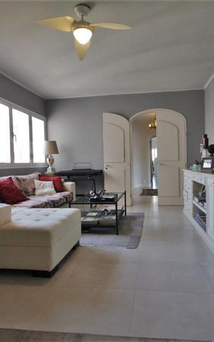 Apartamento à venda com 312m², 4 quartos e 4 vagasSala