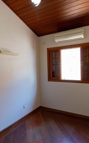 Casa à venda com 280m², 3 quartos e 6 vagasQuarto 1