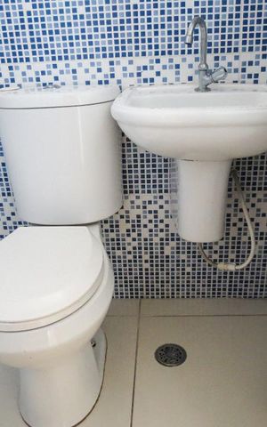 Casa de condomínio à venda com 170m², 4 quartos e 2 vagas