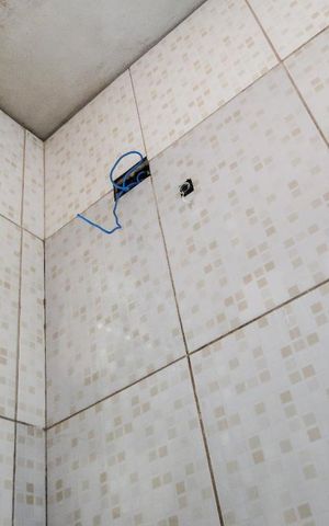 Casa de condomínio à venda com 170m², 4 quartos e 2 vagas