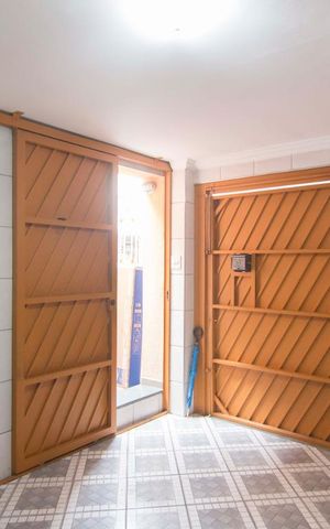 Casa à venda com 120m², 2 quartos e 1 vagaGaragem