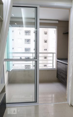 Apartamento à venda com 65m², 2 quartos e 1 vagaSacada
