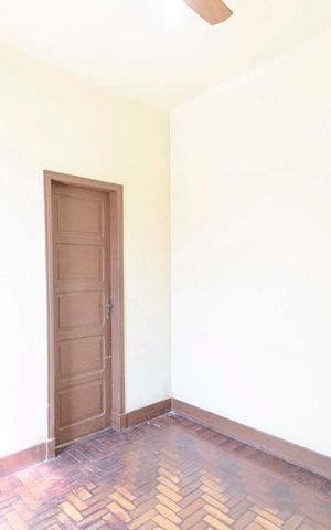 Casa para alugar com 360m², 6 quartos e sem vagaQuarto 1