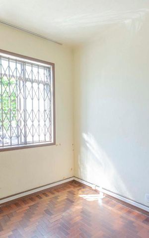 Casa para alugar com 360m², 6 quartos e sem vagaQuarto 2