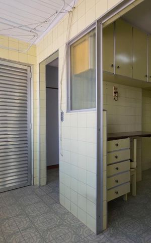 Apartamento para alugar com 110m², 3 quartos e 1 vagaÁrea de serviço
