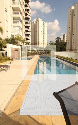 Apartamento para alugar com 107m², 3 quartos e 2 vagasÁrea comum - Piscina